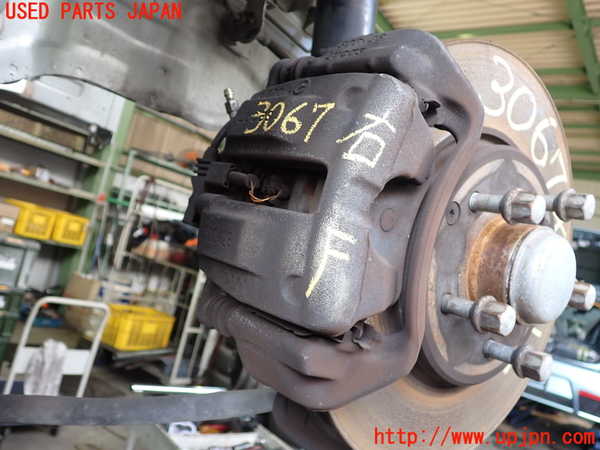 2UPJ-30674080]ベンツCLK320(209365)右フロントキャリパー 中古 C209_m0001.jpg