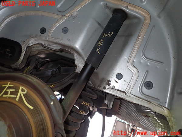 2UPJ-30675075]ベンツCLK320(209365)左リアショックアブソーバー 中古 C209_m0001.jpg