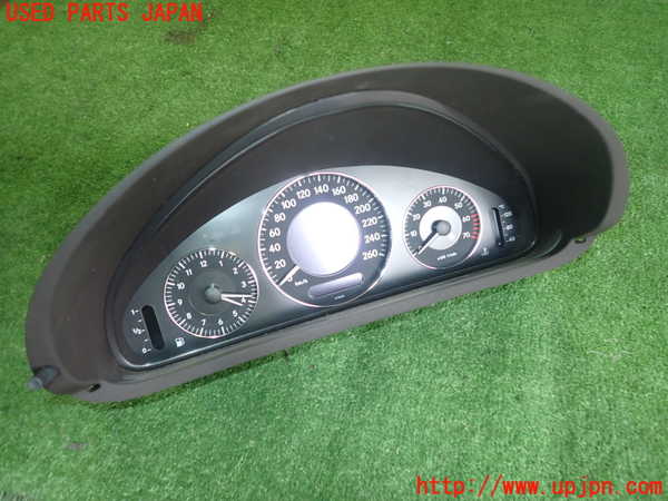 2UPJ-30676170]ベンツCLK320(209365)スピードメーター 中古 C209_m0001.jpg