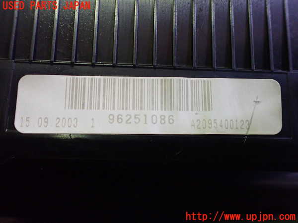 2UPJ-30676170]ベンツCLK320(209365)スピードメーター 中古 C209_m0004.jpg