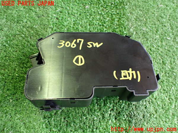 2UPJ-30676306]ベンツCLK320(209365)スイッチ1 (209 820 25 10) 中古 C209_m0002.jpg