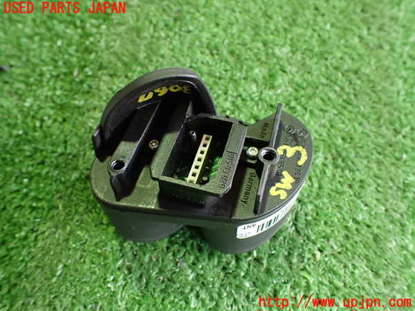 2UPJ-30676308]ベンツCLK320(209365)スイッチ3 (ハンズフリー) 中古 C209_m0002.jpg