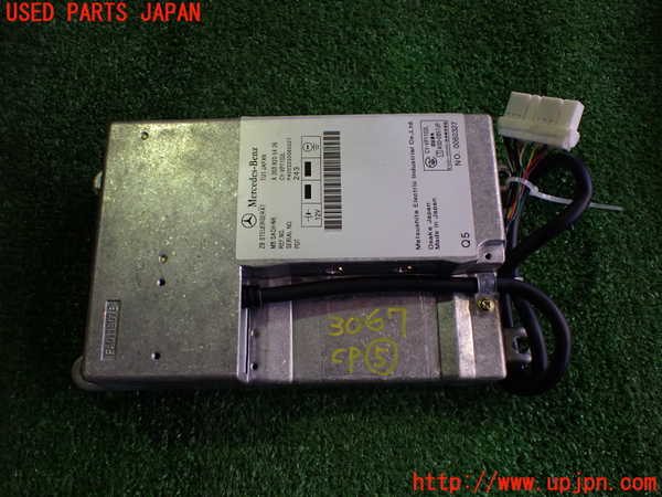 2UPJ-30676150]ベンツCLK320(209365)コンピューター5 (A 203 820 54 26) 中古 C209_m0001.jpg