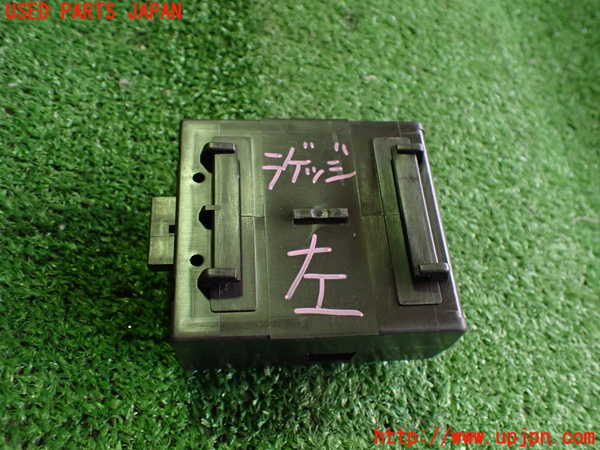 2UPJ-30676153]ベンツCLK320(209365)コンピューター8 (A 211 820 91 26) 中古 C209_m0002.jpg
