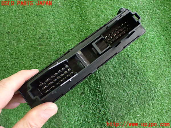 2UPJ-30676155]ベンツCLK320(209365)コンピューター10 (A 209 820 03 26) 中古 C209_m0003.jpg