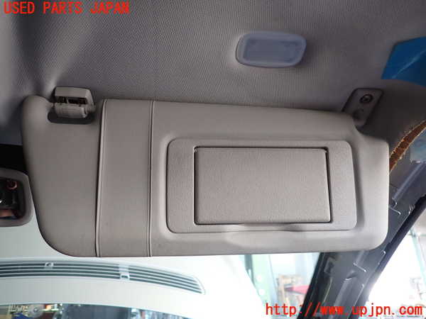 2UPJ-30677625]ベンツCLK320(209365)室内サンバイザー右側 中古 C209_m0002.jpg