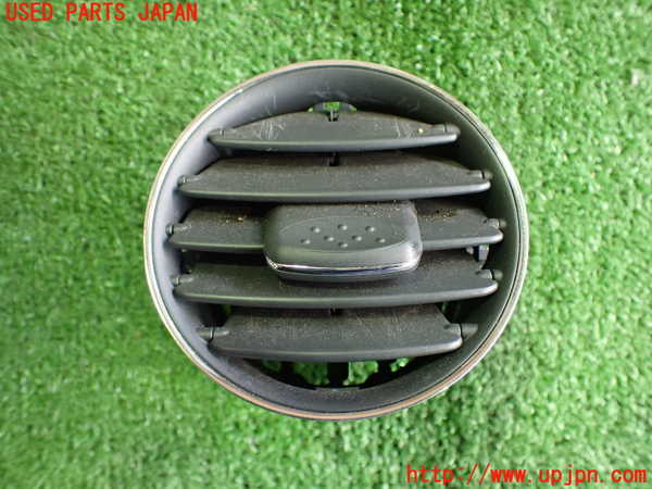 2UPJ-30677526]ベンツCLK320(209365)エアコン吹き出し口1 (右) 中古 C209_m0001.jpg