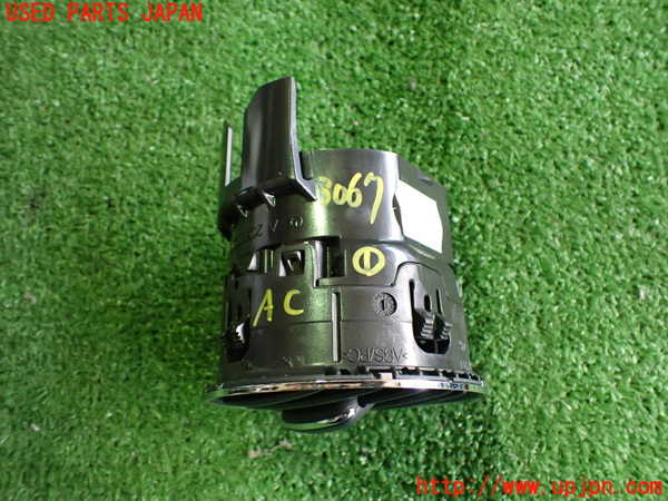 2UPJ-30677526]ベンツCLK320(209365)エアコン吹き出し口1 (右) 中古 C209_m0002.jpg