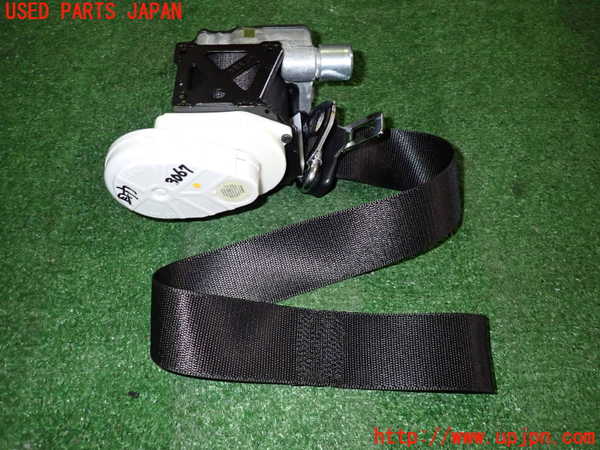 2UPJ-30677075]ベンツCLK320(209365)助手席シートベルト 中古 C209_m0001.jpg