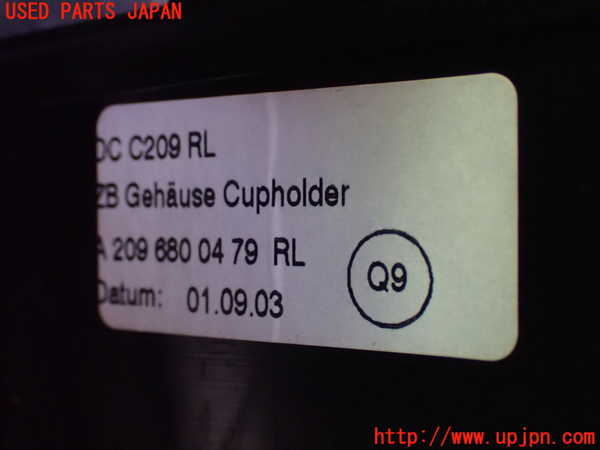 2UPJ-30677810]ベンツCLK320(209365)ドリンクホルダー 中古 C209_m0004.jpg