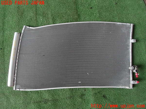 2UPJ-30686031]レクサス・IS300(ASE30)エアコンコンデンサー1 中古_m0001.jpg