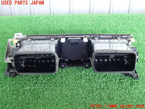 2UPJ-30687850]レクサス・IS300(ASE30)時計 中古_m0003.jpg