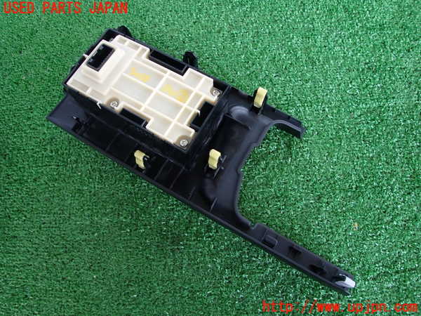2UPJ-30686307]レクサス・IS300(ASE30)スイッチ2 (SNOW) 中古_m0002.jpg