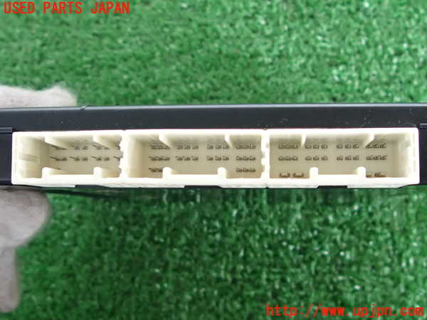 2UPJ-30686154]レクサス・IS300(ASE30)コンピューター9 (89221-53280) 中古_m0004.jpg