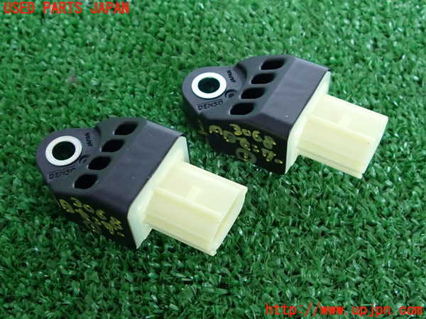 2UPJ-30686356]レクサス・IS300(ASE30)エアバッグセンサー1 中古_m0001.jpg