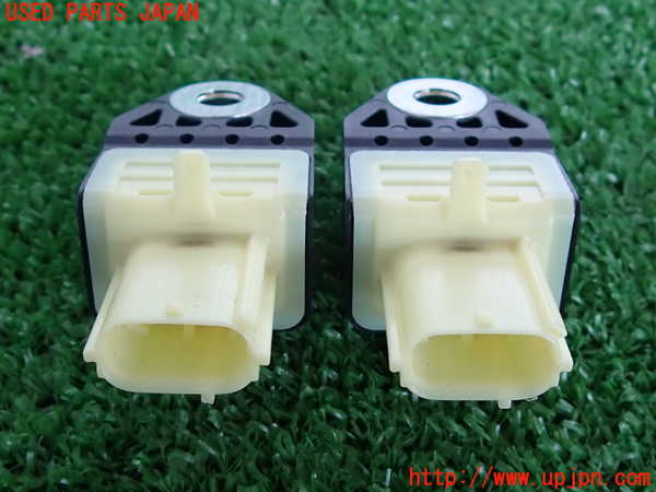 2UPJ-30686357]レクサス・IS300(ASE30)エアバッグセンサー2 中古_m0003.jpg