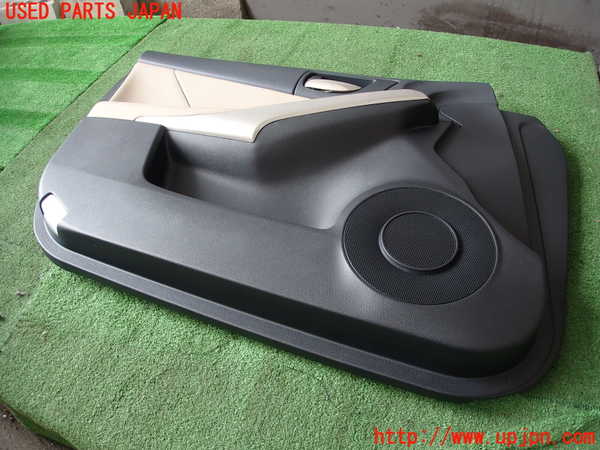 2UPJ-30681264]レクサス・IS300(ASE30)左前ドア内張り 中古_m0002.jpg
