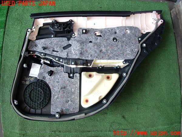 2UPJ-30681324]レクサス・IS300(ASE30)左後ドア内張り 中古_m0004.jpg