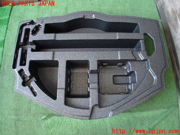 2UPJ-30687772]レクサス・IS300(ASE30)ラゲッジトレイ2 中古_m0001.jpg