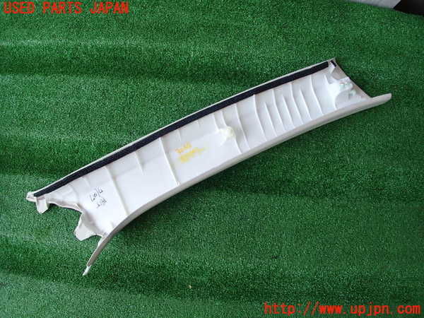 2UPJ-30687660]レクサス・IS300(ASE30)左フロントピラートリム 中古_m0002.jpg