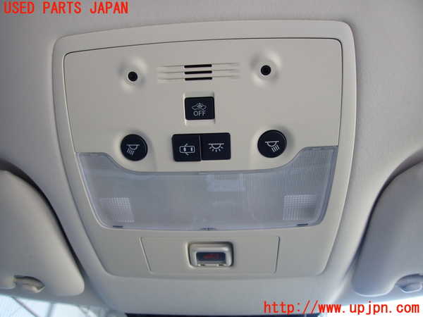 2UPJ-30686411]レクサス・IS300(ASE30)ルームランプ1 (真中 1列目) 中古_m0001.jpg