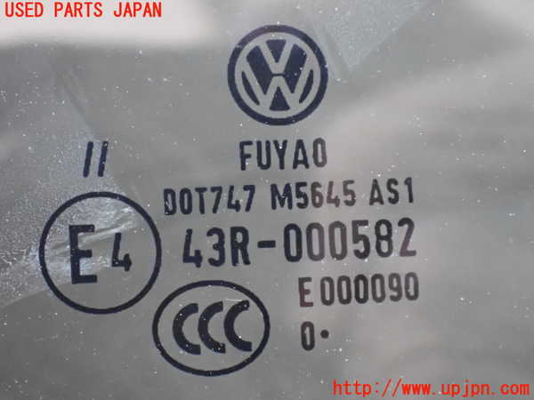 2UPJ-30691195]VW ポロ(AWDKL)フロントガラス (43R-000582 M5645) 中古_m0002.jpg