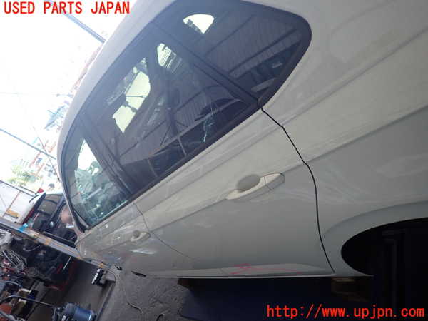 2UPJ-30691320]VW ポロ(AWDKL)左後ドア (43R-000072 M1232) 中古_m0002.jpg