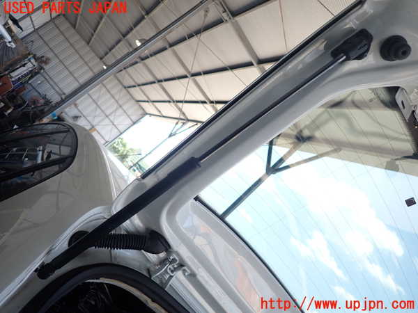 2UPJ-30691584]VW ポロ(AWDKL)リアゲートダンパー 中古_m0002.jpg