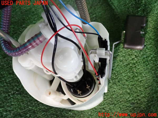 2UPJ-30692510]VW ポロ(AWDKL)燃料ポンプ 中古_m0003.jpg