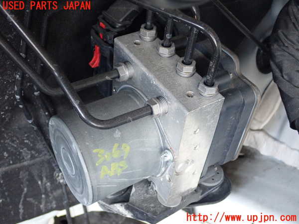 2UPJ-30694040]VW ポロ(AWDKL)ABSアクチュエーター 中古_m0001.jpg