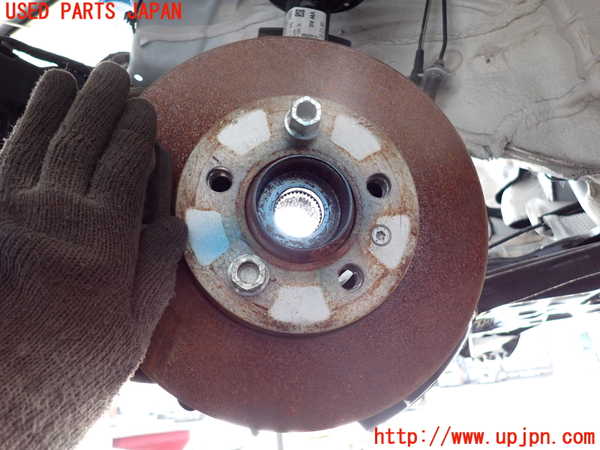 2UPJ-30694295]VW ポロ(AWDKL)左フロントナックルハブ 中古_m0001.jpg