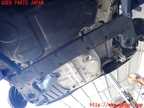 2UPJ-30695380]VW ポロ(AWDKL)リアアクスルビーム 中古_m0002.jpg