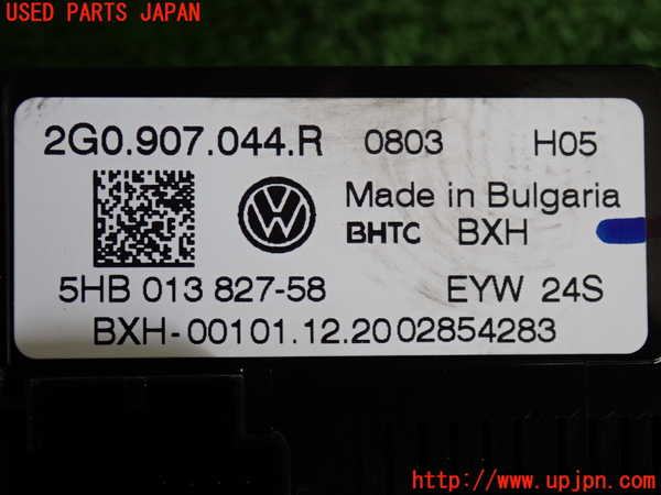 2UPJ-30696066]VW ポロ(AWDKL)エアコンスイッチ1 中古_m0003.jpg