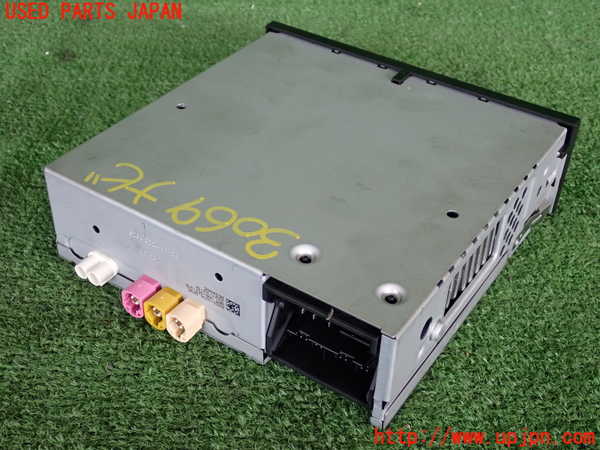 2UPJ-30696589]VW ポロ(AWDKL)カーナビゲーション 中古_m0002.jpg