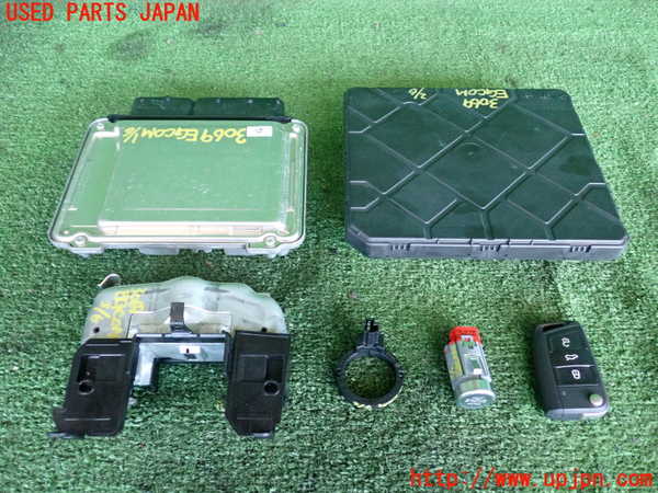 2UPJ-30696110]VW ポロ(AWDKL)エンジンコンピューター 中古_m0002.jpg