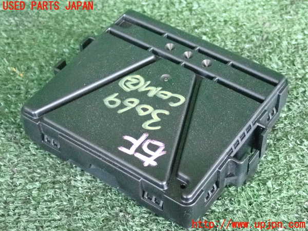 2UPJ-30696147]VW ポロ(AWDKL)コンピューター2 (ネットワークゲートウェイ) 中古_m0002.jpg