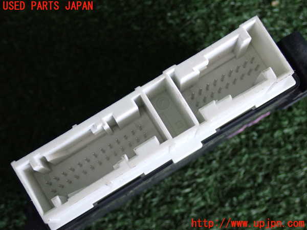 2UPJ-30696148]VW ポロ(AWDKL)コンピューター3 中古_m0004.jpg