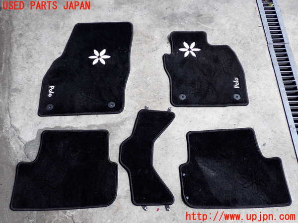 2UPJ-30697800]VW ポロ(AWDKL)フロアマット 中古_m0001.jpg