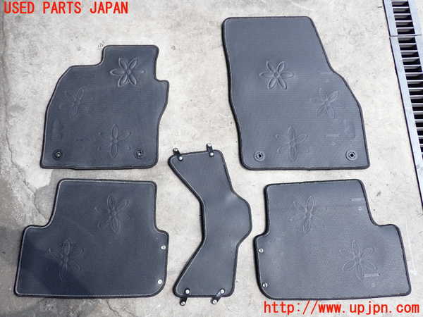 2UPJ-30697800]VW ポロ(AWDKL)フロアマット 中古_m0002.jpg