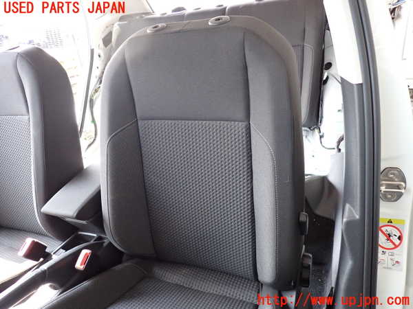 2UPJ-30697065]VW ポロ(AWDKL)助手席シート 中古_m0002.jpg
