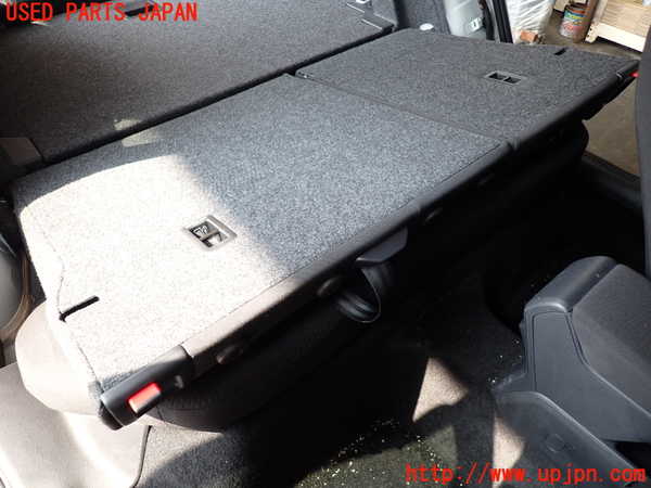 2UPJ-30697385]VW ポロ(AWDKL)リアシート 中古_m0005.jpg