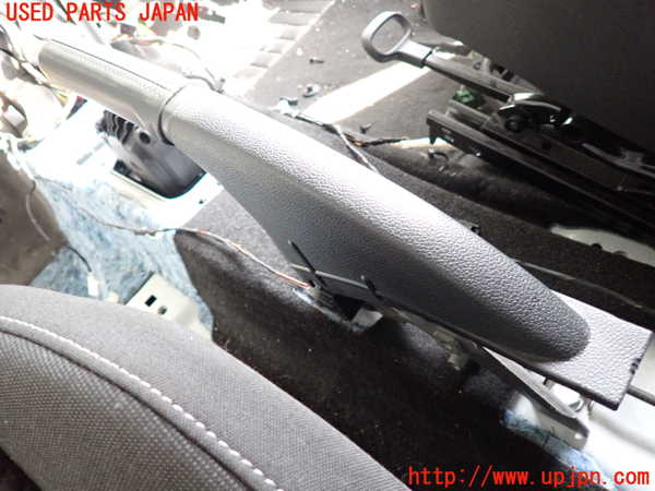 2UPJ-30697550]VW ポロ(AWDKL)サイドブレーキレバー 中古_m0002.jpg