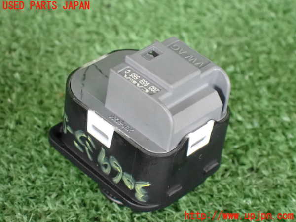 2UPJ-30696280]VW ポロ(AWDKL)ミラースイッチ 中古_m0002.jpg