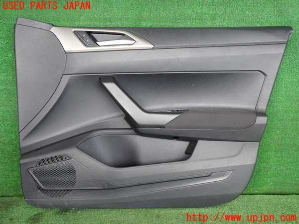 2UPJ-30691234]VW ポロ(AWDKL)右前ドア内張り 中古_m0001.jpg