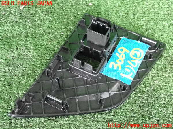 2UPJ-30697692]VW ポロ(AWDKL)内装トリム類2 中古_m0002.jpg