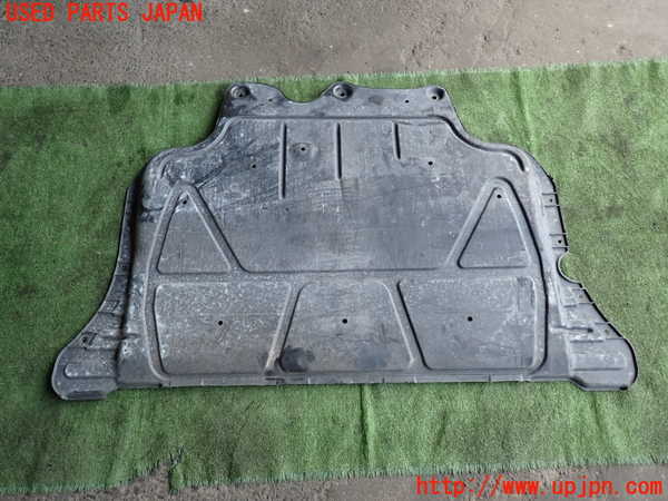 2UPJ-30702170]VW ゴルフ(AUCJZ)エンジンアンダーカバー 中古_m0005.jpg