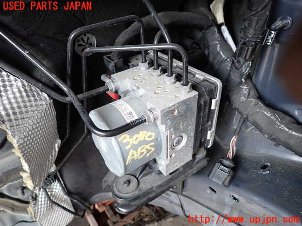 2UPJ-30704040]VW ゴルフ(AUCJZ)ABSアクチュエーター 中古_m0001.jpg