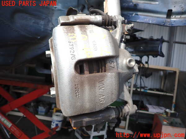 2UPJ-30704080]VW ゴルフ(AUCJZ)右フロントキャリパー 中古_m0001.jpg