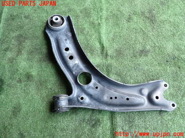 2UPJ-30705176]VW ゴルフ(AUCJZ)右フロントロアアーム1 中古_m0002.jpg