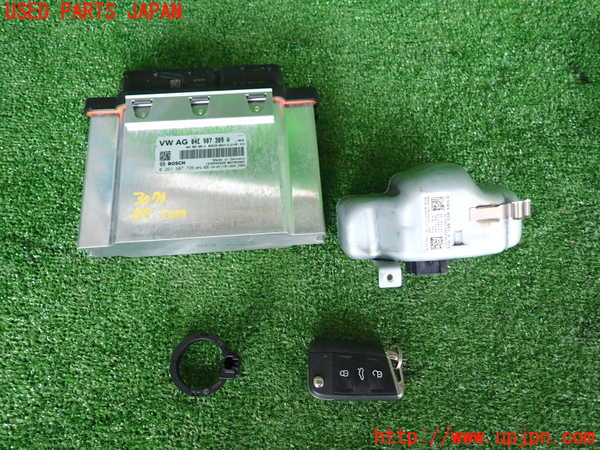 2UPJ-30706110]VW ゴルフ(AUCJZ)エンジンコンピューター 中古_m0001.jpg